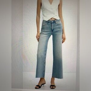 EUC MNG Mango Denim Carol Wide Leg Crop Jeans Size 6